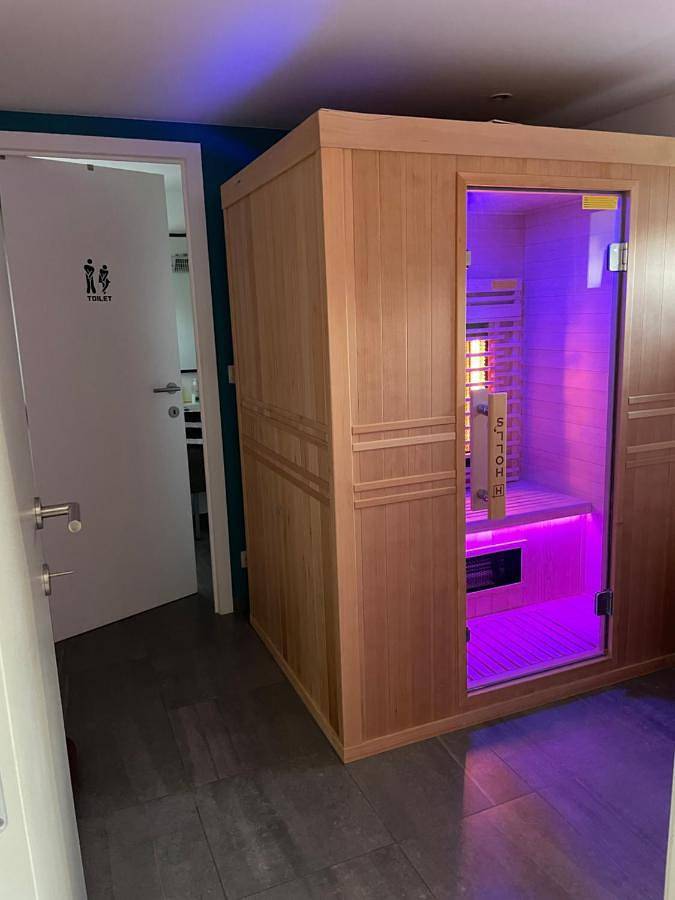Location de vacances pour 4 personnes, avec jacuzzi et sauna ainsi que jardin et terrasse dans Wépion - 3