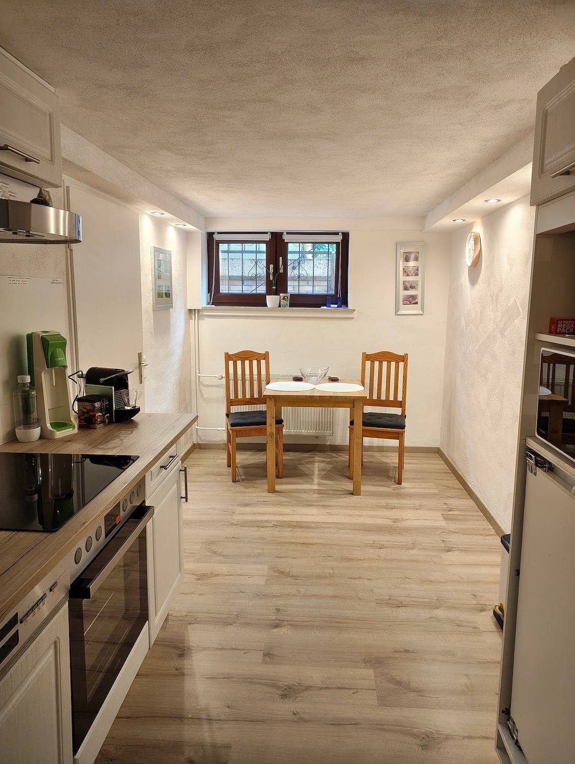 Ganze Wohnung, Apartment 'Ferienunterkunft' mit privatem Garten und Wlan in Fuldabrück, Hessisches Bergland