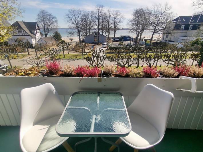 Ferienwohnung für 4 Personen, mit Meerblick und Balkon in der Lübeck - 2