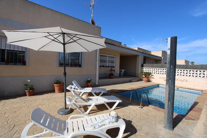 Chalet für 6 Personen, mit Garten und Terrasse in Riumar - 2