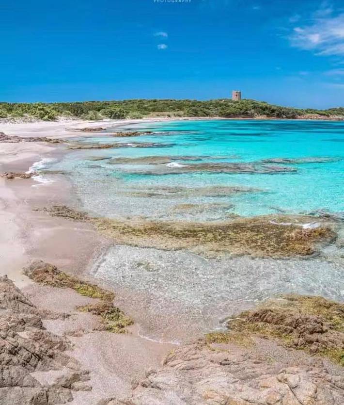 Ferienhaus für 5 Personen, mit Balkon und Terrasse sowie Garten und Pool in Vignola Mare