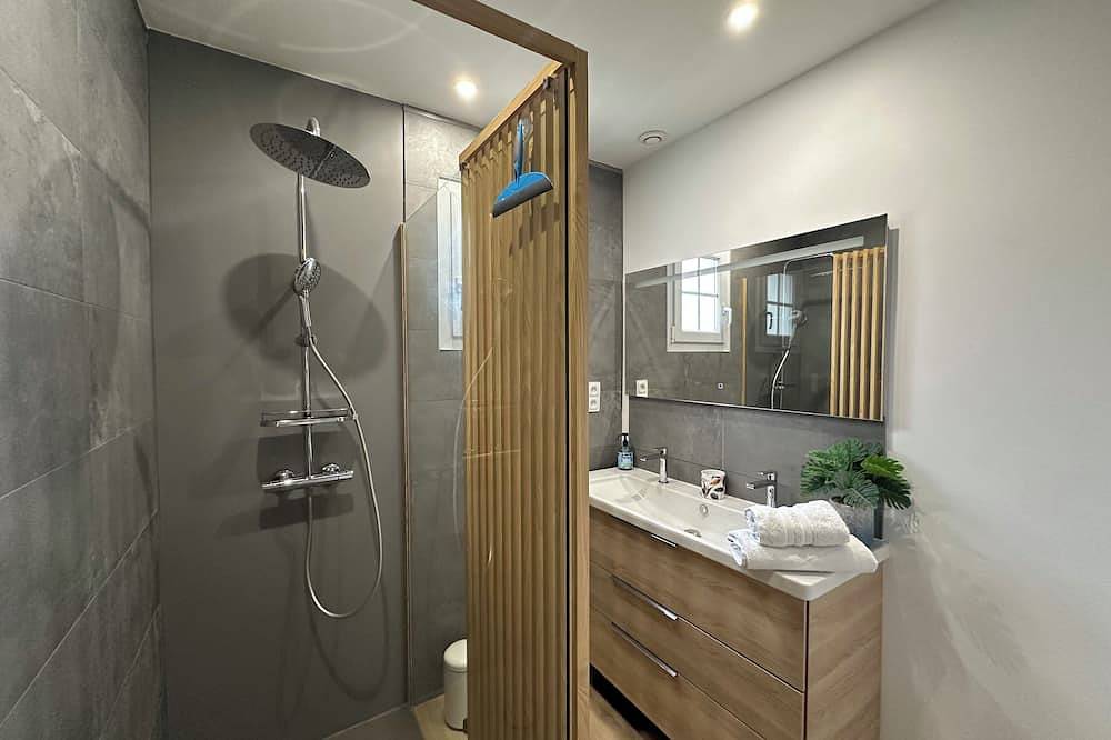Bright, comfortable house in Aytré, La Rochelle region