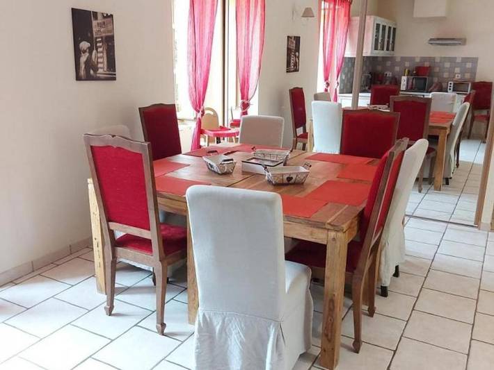 Gîte pour 6 personnes, avec Balcon dans Office De Tourisme De Buisson De Cadouin