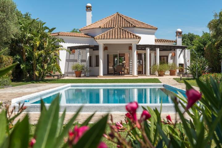 Casa de vacaciones para 10 personas, con Balcón y Jardín en Benalup-Casas Viejas