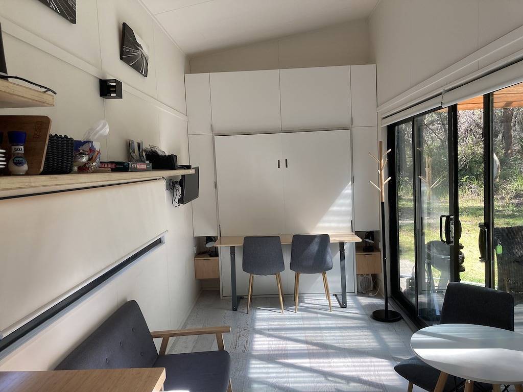 Topstay Accommodation Tiny Home mit Blick auf den Busch in Illawarra, Wollongong City Council