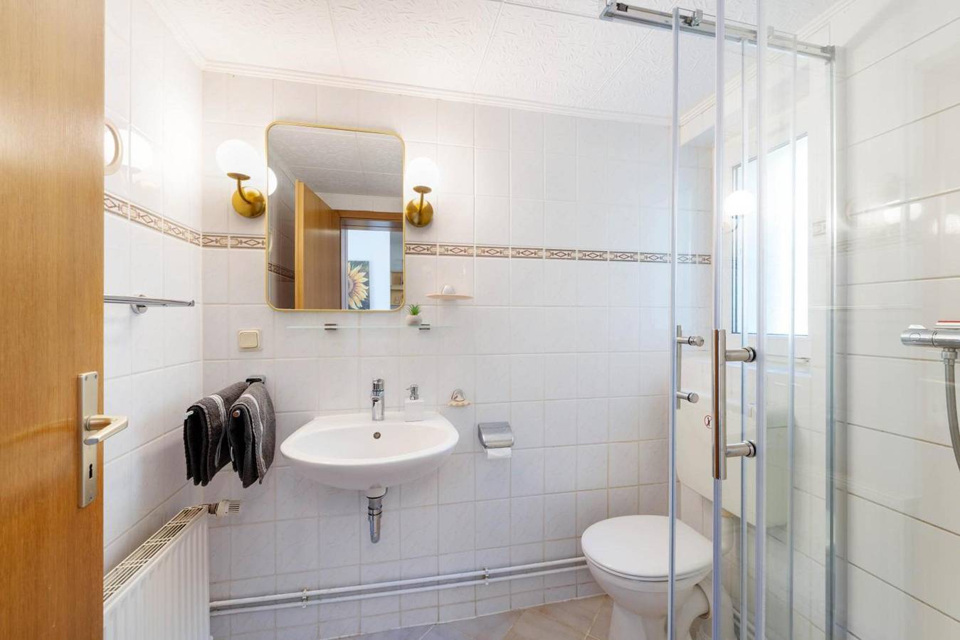 Ganzes Studio, Apartment 'Behling 1 mit Terrasse' mit gemeinsamer Terrasse, Gemeinschaftsgarten und Wlan in Liepe, Britzer Platte