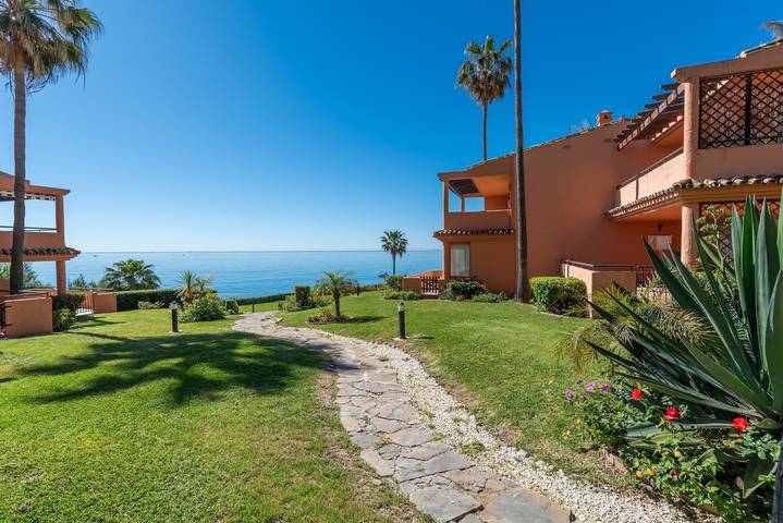 Maison de vacances pour 8 personnes, avec Balcon ainsi que Jardin et Bassin pour enfant à Estepona