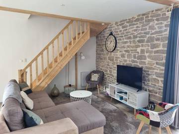 Gîte pour 6 personnes, avec terrasse, animaux acceptés dans Centrale nucléaire du Bugey