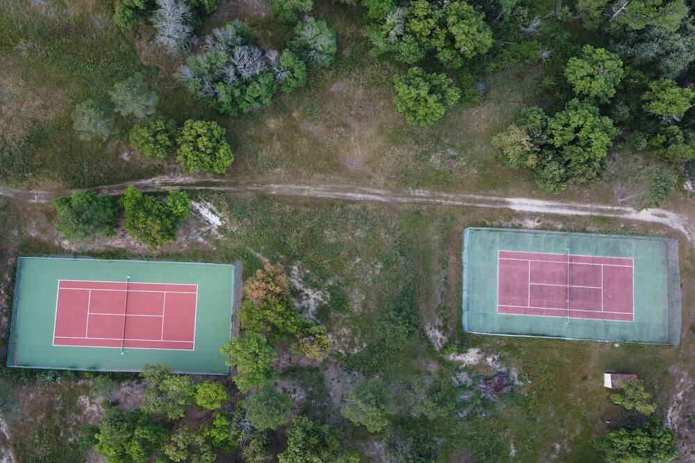 Villa de prestige au cœur d’un domaine privé\npiscine privée & sérénité absolue in Le Muy, Draguignan Region