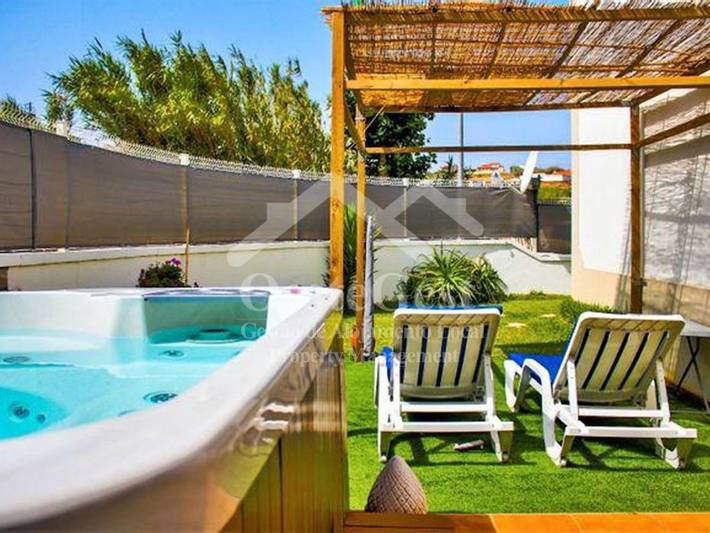 Apartamento de férias para 6 pessoas, com jardim em Lourinhã