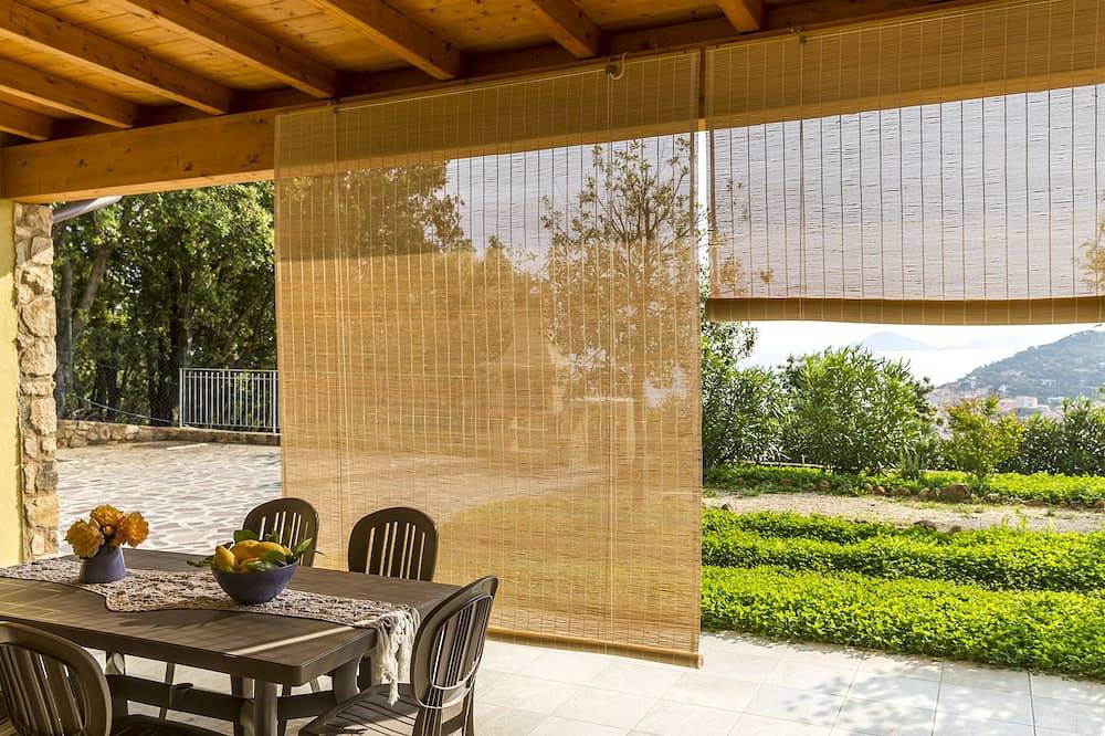 Entire apartment, Dimora Smeraldo - Beyond holidays in Marciana Marina, Elba