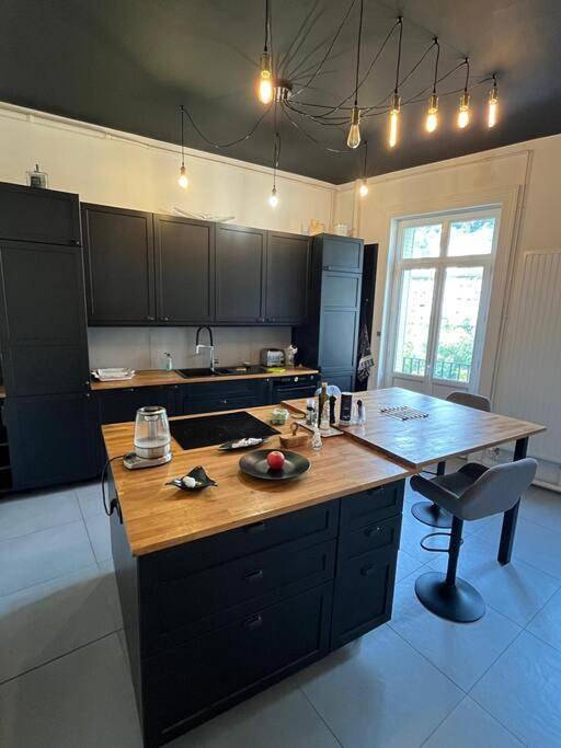Apartamento de vacaciones para 5 personas, con vistas y balcón - 1