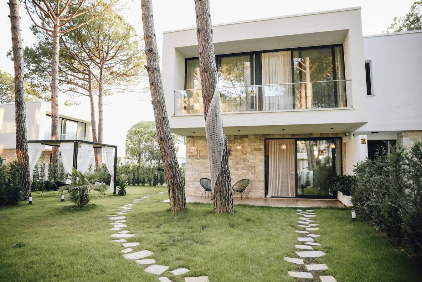 Villa für 6 Personen mit Pool in Ishëm, Albanien