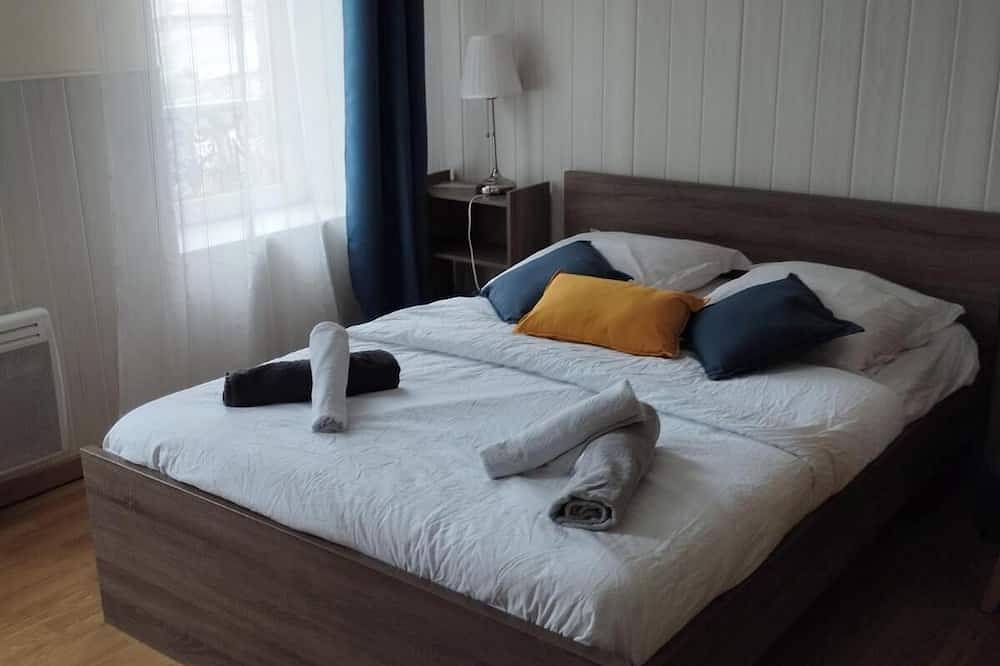 Appartement entier, Appartement T1 près du centre ville et de la Gare Sncf in Brest, Région de Brest