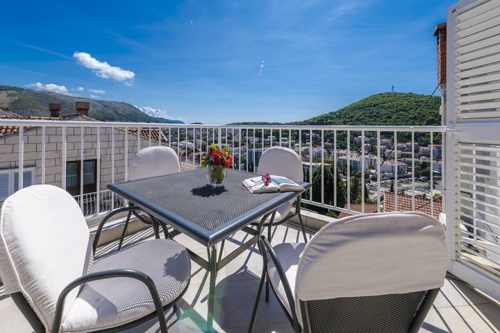 Ferienwohnung für 2 Personen, mit Balkon und Meerblick in Dubrovnik - 2