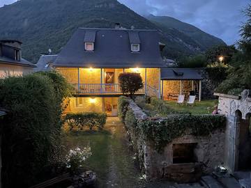 Gîte pour 6 personnes, avec jardin et terrasse à Luz-Saint-Sauveur