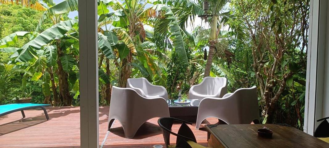 Gîte pour 4 personnes, avec piscine ainsi que jardin et vue dans Plage de Bois Jolan - 3