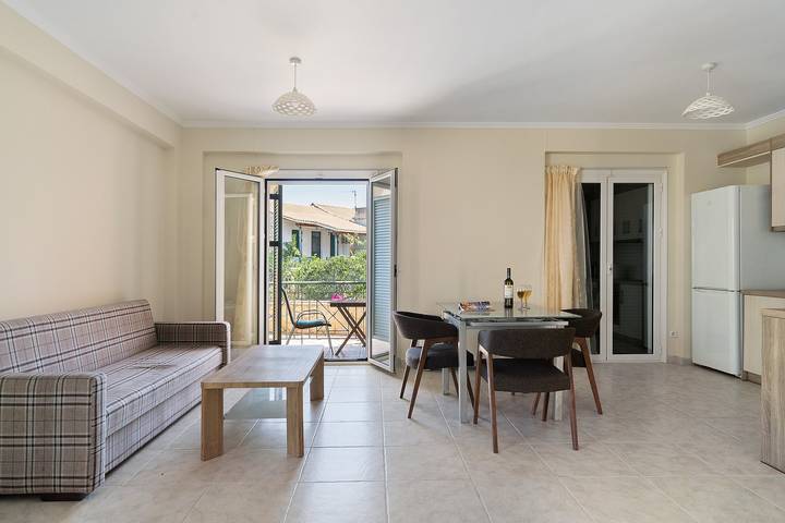 Entire apartment, Apartment 'By The Sea 2' with Private Garden in Katomeri, Meganisi