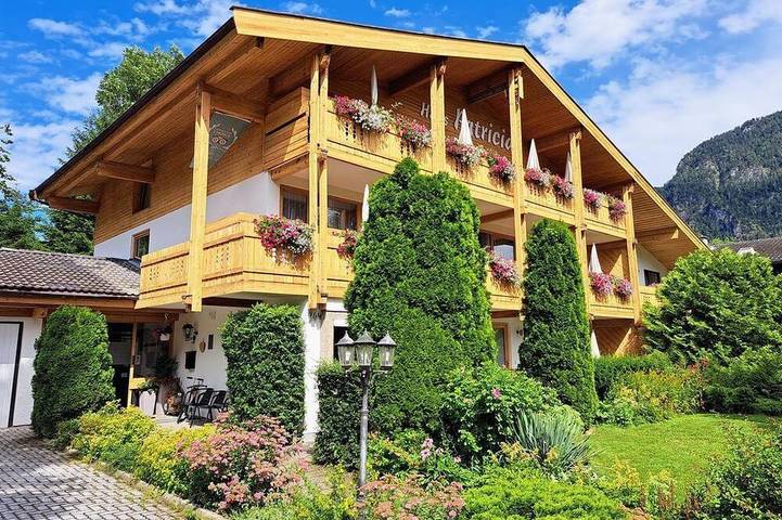 Ruhiges Appartement mit 1 Schlafzimmer und Balkon - Patricia, Haus in Lofer, Chiemgauer Alpen