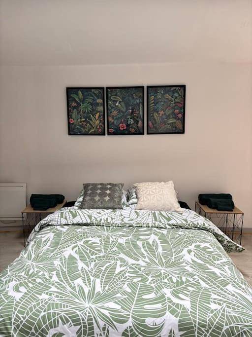 Appartement entier, Studio confortable in Annonay, Région de Tournon-sur-Rhône