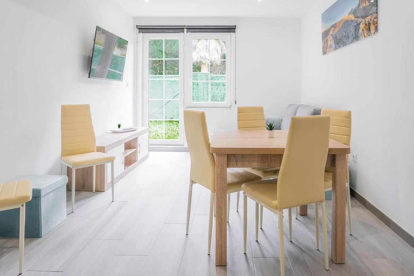 Ganze Wohnung, Apartamento Rural Río Pas 3 – Geräumiges Duplex mit Terrasse in Piélagos, Kantabrische Küste