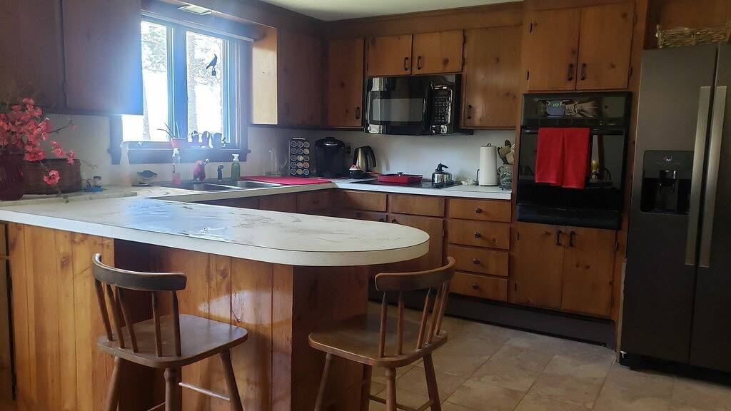 Scituate, Ma: Experience Coastal Charm in a 3-Bedroom Family-Friendly Home.\n\n in Scituate, Massachusetts