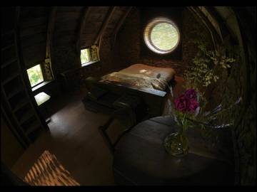 Chambre d’hôte pour 3 personnes, avec vue et jardin, animaux acceptés à Le Fel