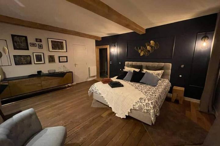 Gîte pour 2 personnes, avec jardin à Vendresse