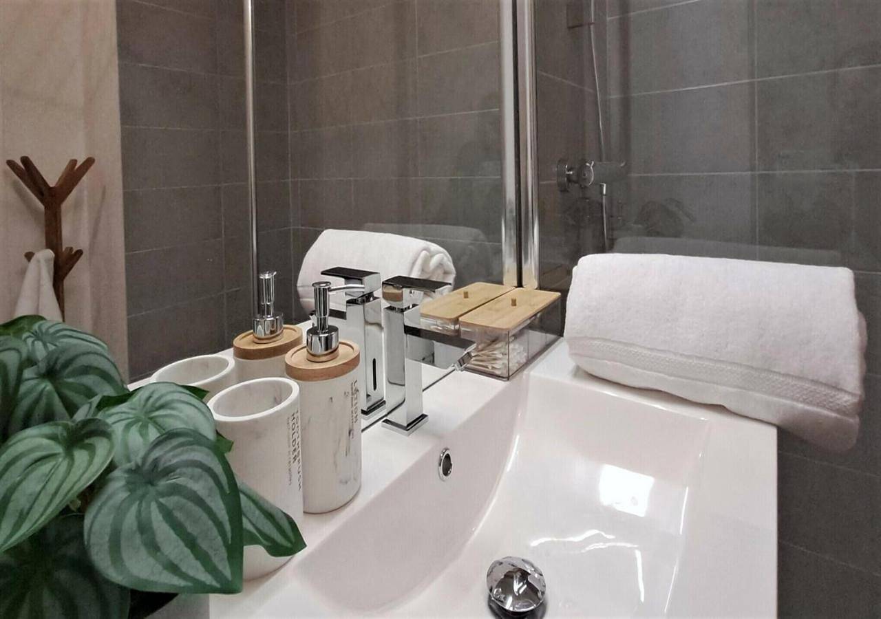 Appartement entier, One-Bedroom Apartment in Marignier, Région de Bonneville