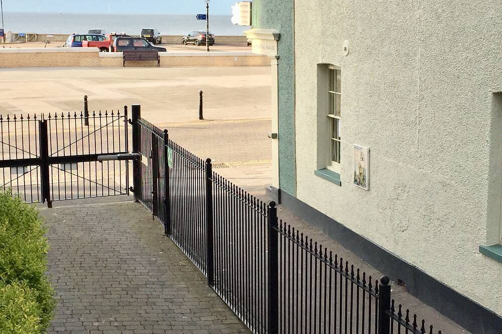 Geheel appartement, Bayview 5 2 slaapkamer modern appartement aan zee onlangs gerenoveerd Herne Bay in Herne Bay, Kent