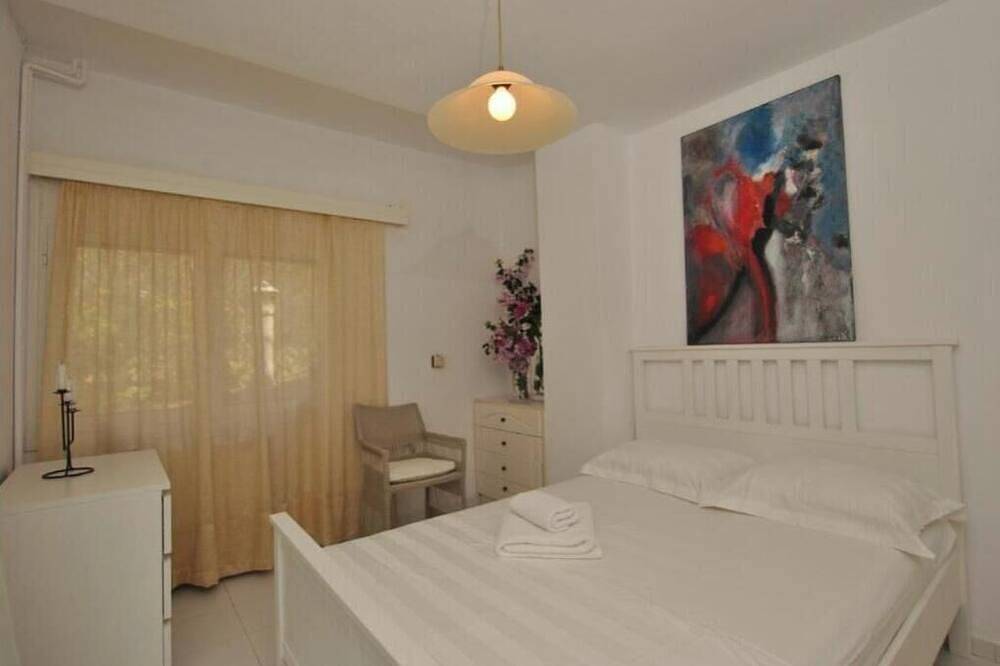 Entire apartment, Sea View Apartment at Stavento Apartments – Sunset Views by Makris Gialos Beach in Lassi, Argostoli