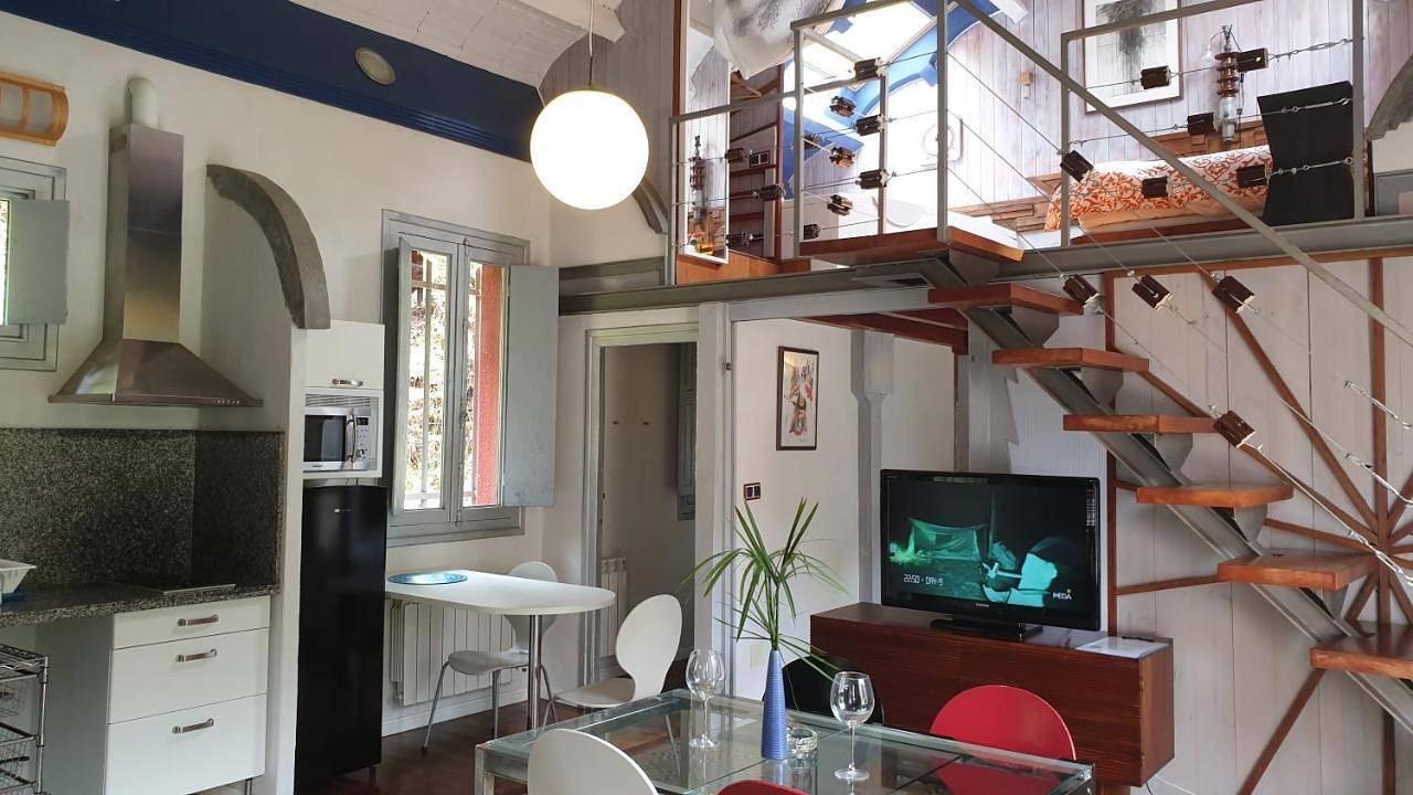 Apartamento entero, Zentral club voltio-jacuzzi in Belmonte de Miranda, Cordillera Cantábrica