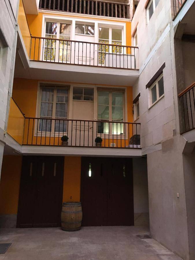 Appartement entier, Apartment in Arbois (homonymie), Jura Francais