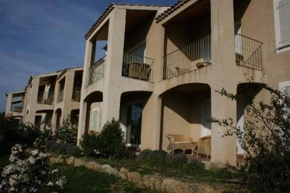 Gîtes en Provence  clim avec piscine - 4 personnes - Chq Vacances acceptés in Sainte-Cécile-les-Vignes, Vaucluse