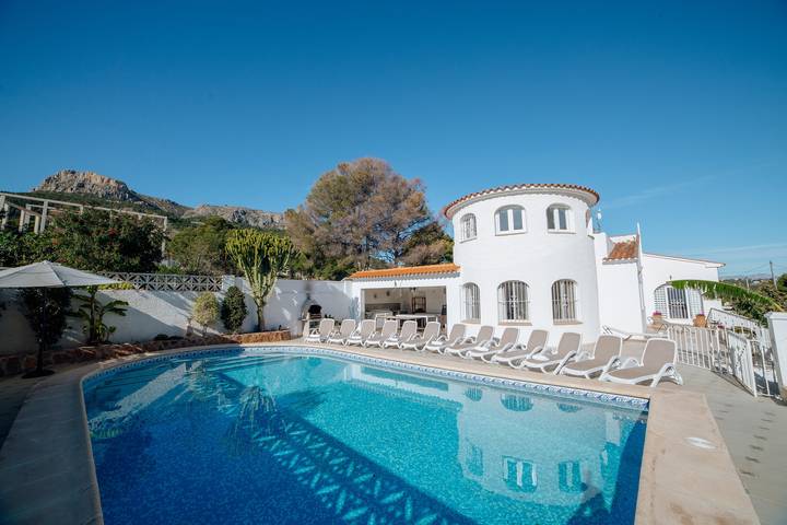 Casa rural para 24 personas, con Terraza y Jardín en Calpe - 2