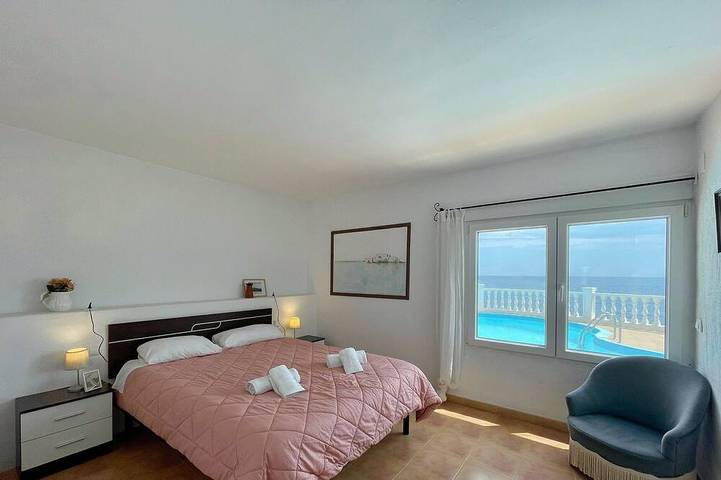 Villa Marina Baladrar Benissa – Direkt am Meer, mit Pool und Aussicht in Cala Baladrar (Benissa), Benissa