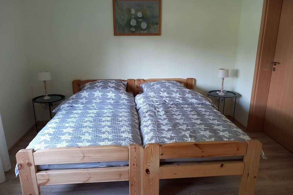 Entire apartment, Vacation apartment for 1 - 5 pers. in Aurich in the heart of East Frisia in Aurich, Landkreis Aurich