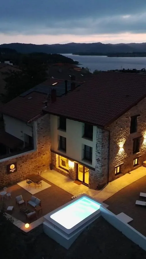 Casa rural para 2 personas, con jardín además de piscina y vistas - 1