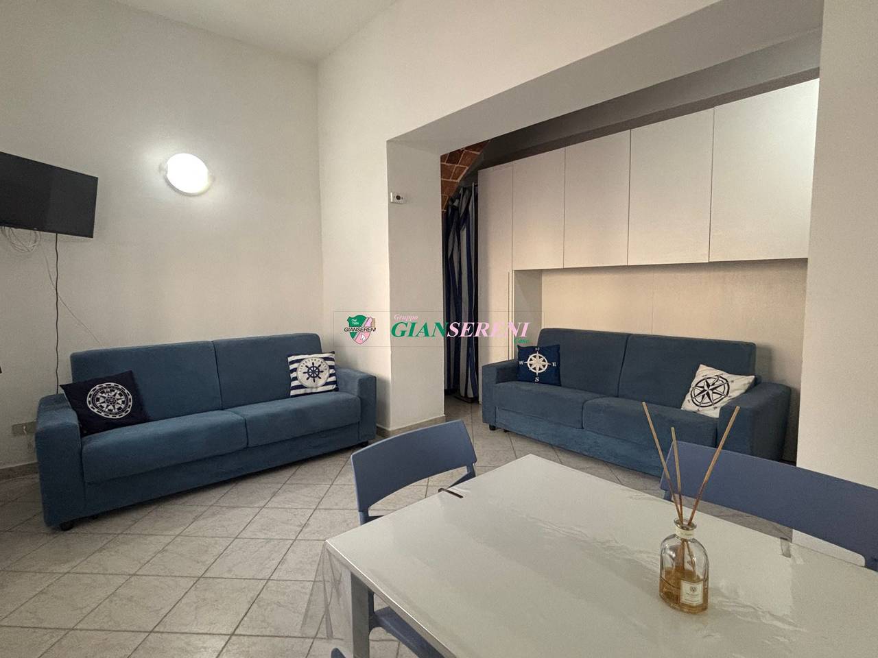 Hel ferieleilighet, Garibaldi 9 - Monolocale 4 Posti Letto Zona Centro - Rif.La fonte in San Vincenzo, Etruscan Coast