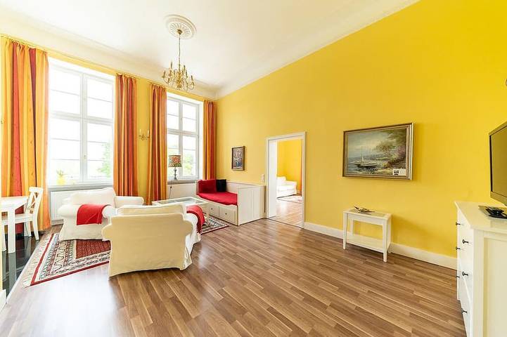 Ganze Wohnung, Idyllische Ferienwohnung im Gutshaus Groß Helle in Mölln (Mecklenburg), Müritz