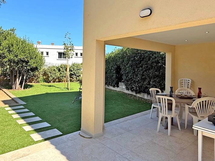 Location de vacances pour 5 personnes, avec jardin dans Plage de la Nartelle - 2