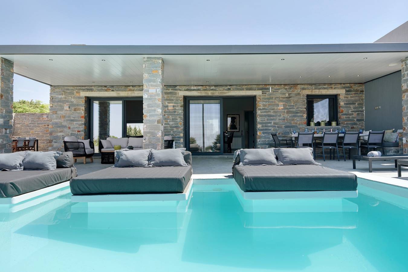 Appartement 'Drys Il' avec vue sur la mer, Wi-Fi et climatisation in Kea