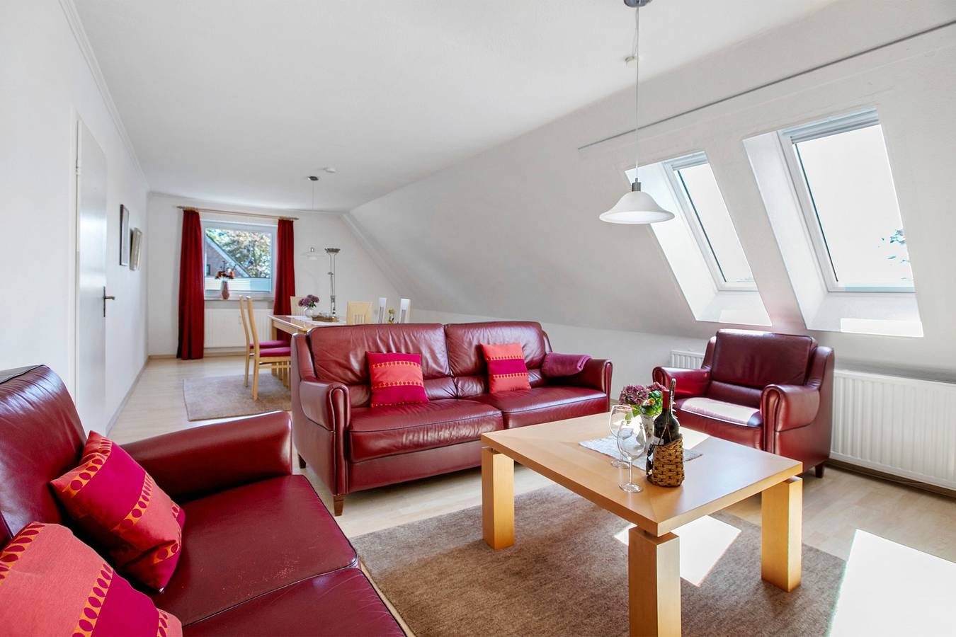 Ganze Wohnung, Ferienwohnung - Rote Koje Oben" mit privater Terrasse, Gemeinschaftsgarten und Wlan in Dagebüll, Nordfriesland