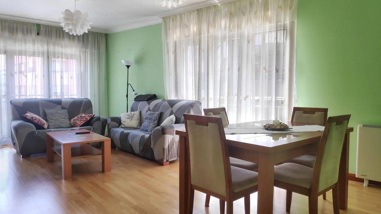 Appartement entier, Apartamento Naval in Marín, Rías Baixas
