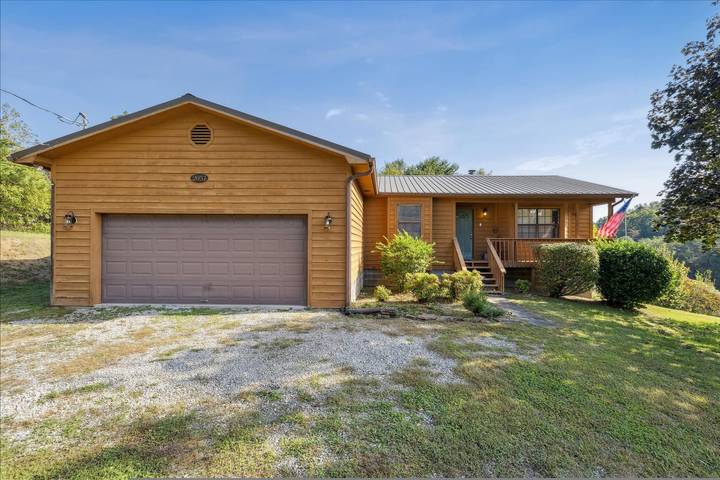 Vacation apartment for 8 people in Dollywood