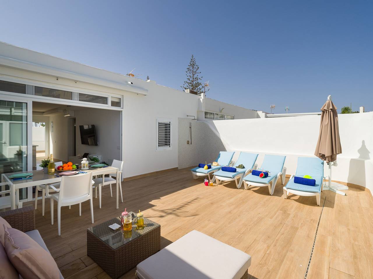 Reformado en 2024 con estilo mediterráneo in Maspalomas, San Bartolomé de Tirajana