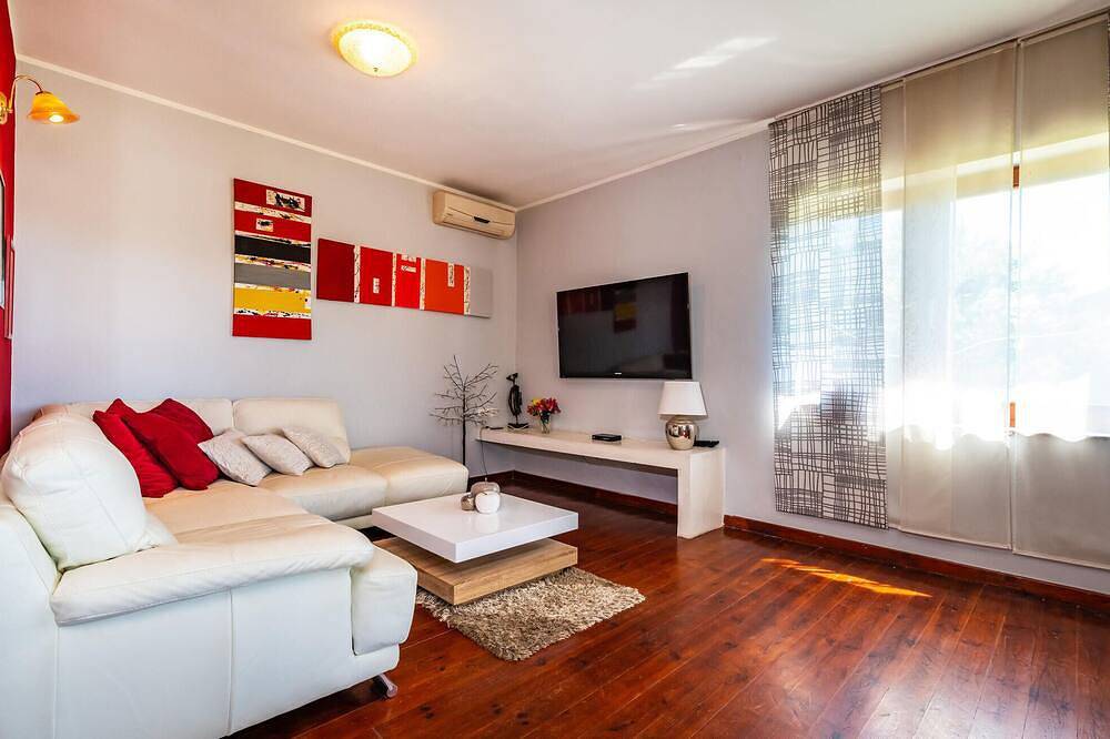 Awesome home in Ljubac in Ljubač (Dalmacia), Region de Zadar