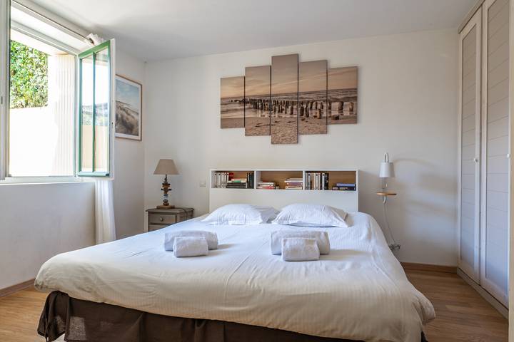 Appartement entier, Le Petit Moulleau - Appt dans villa classée à 50m de la plage in Pyla-sur-Mer, La Teste-de-Buch
