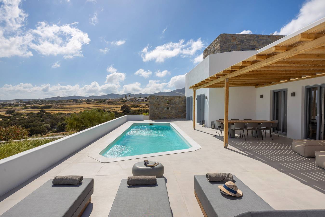 Morphe Villa in Paros