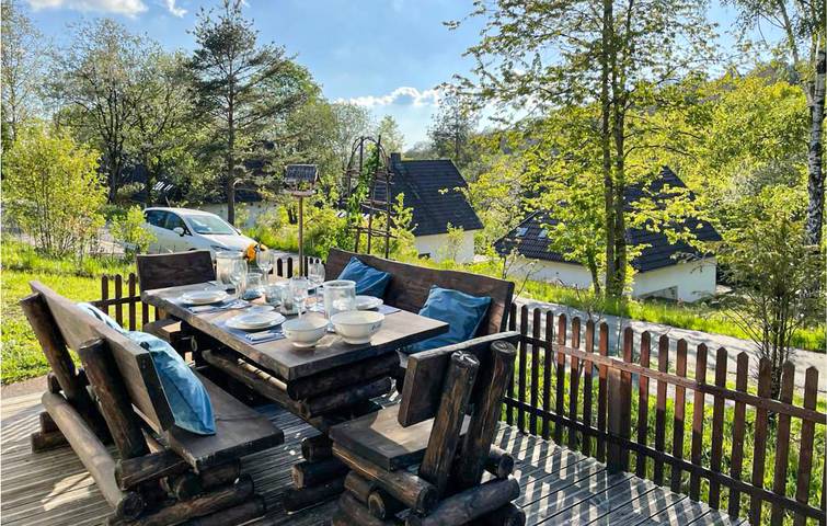 Gemütliche Wohnung mit Terrasse & Parkplatz, 1km nach Frankenau in Frankenau, Waldecker Land